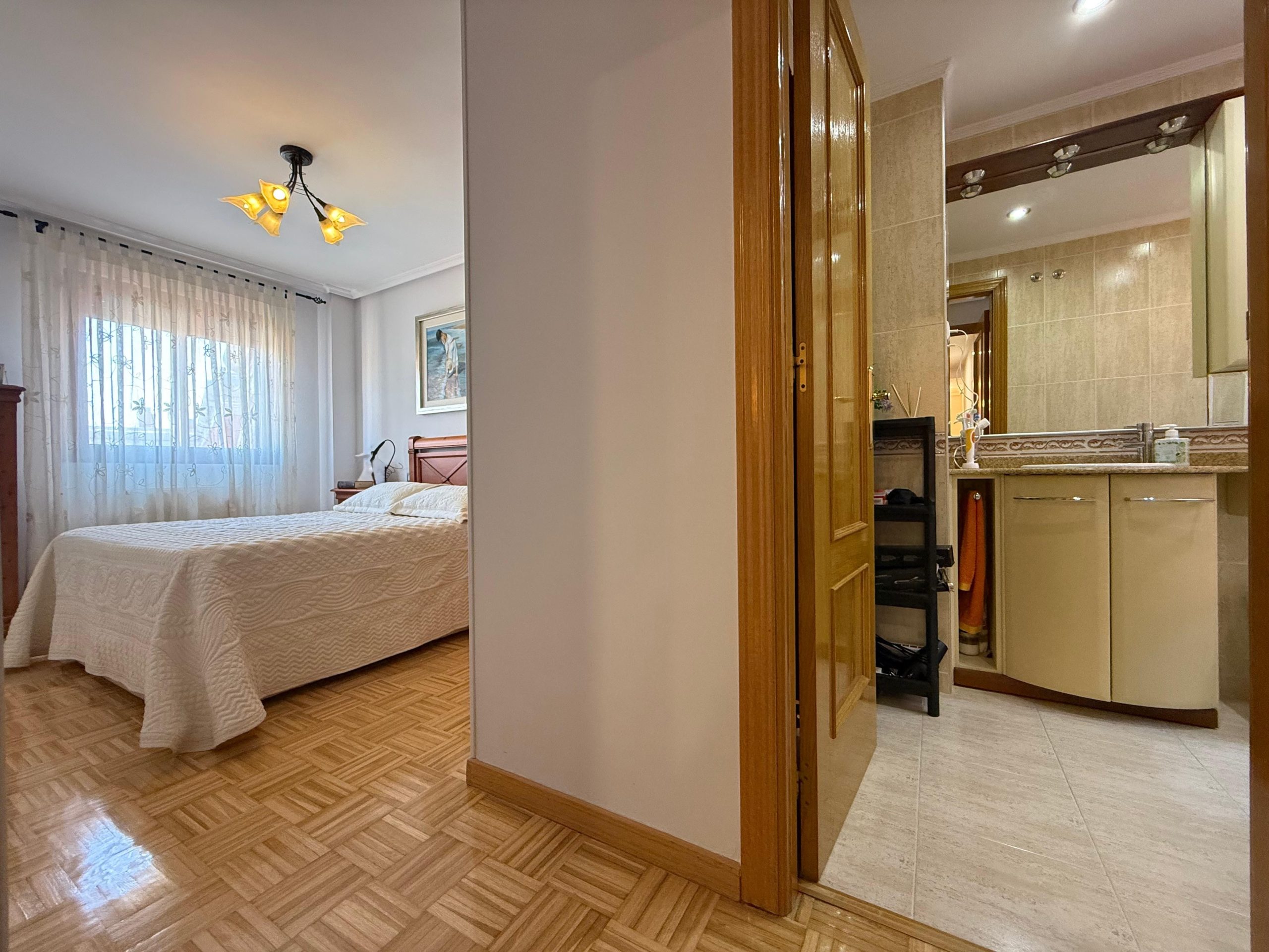 PISO EN VENTA EN PARLA