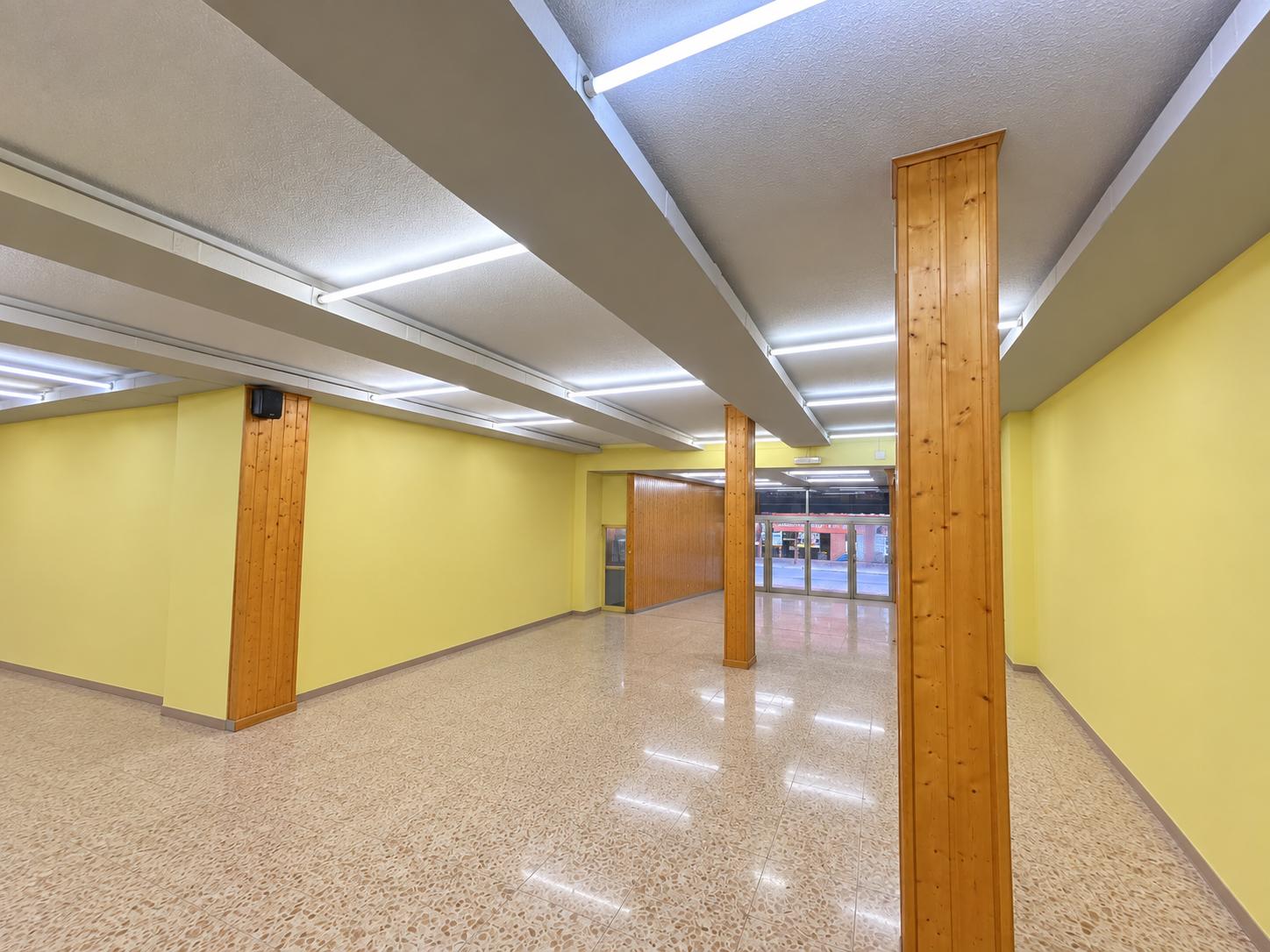LOCAL COMERCIAL EN ALQUILER GETAFE