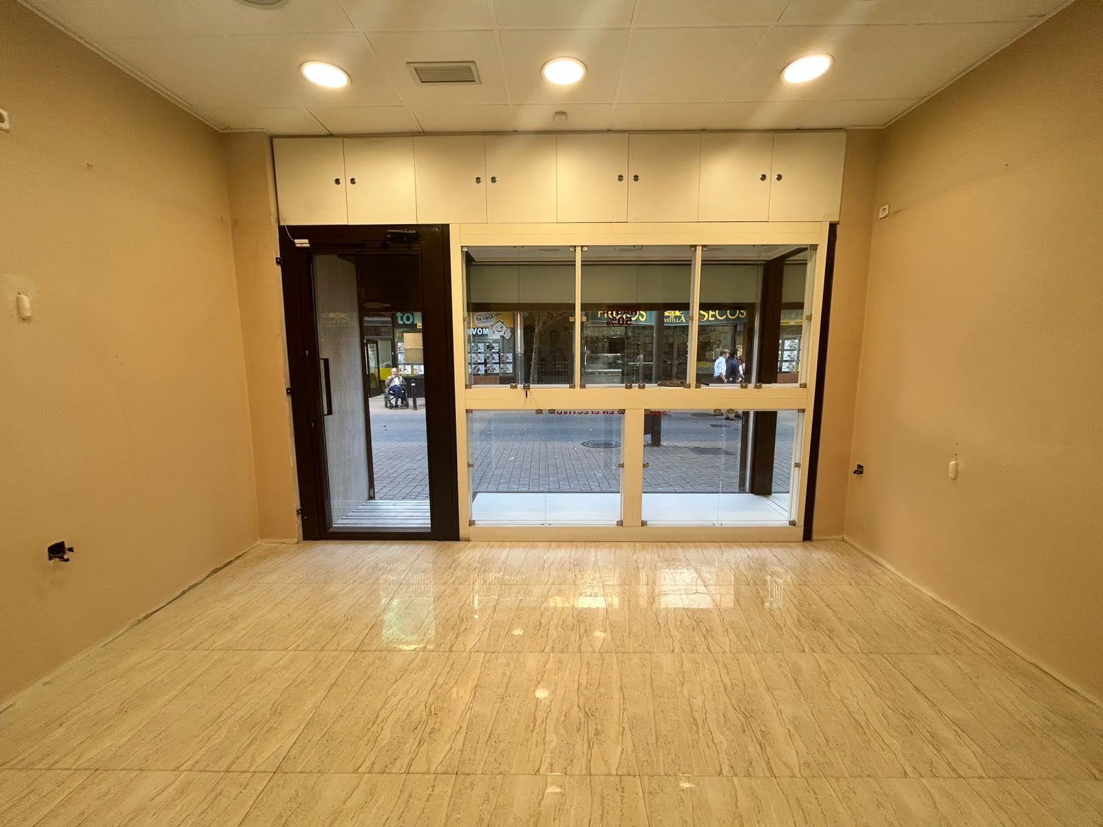 LOCAL COMERCIAL EN ALQUILER EN SAN ISIDRO, GETAFE